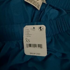 Free People - Sunday Stroll Jumper
XS - Indigo